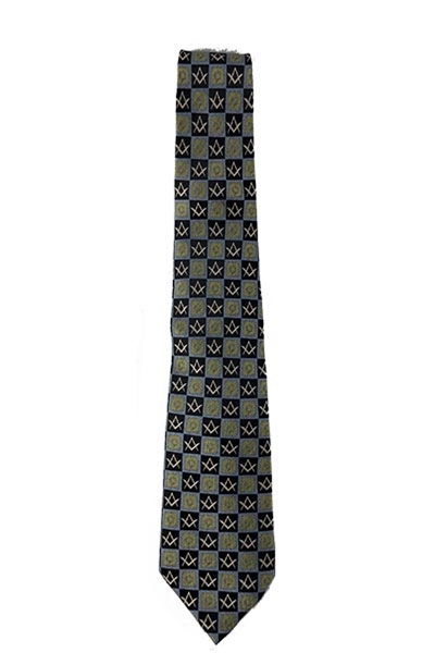 Custom made tie by The Craftsman's Apron (Halleran)